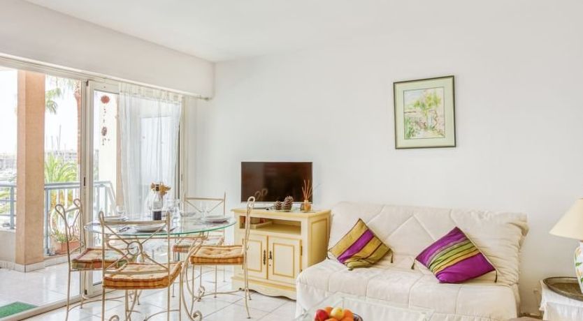 Photo of Royal Marine Apartment 5