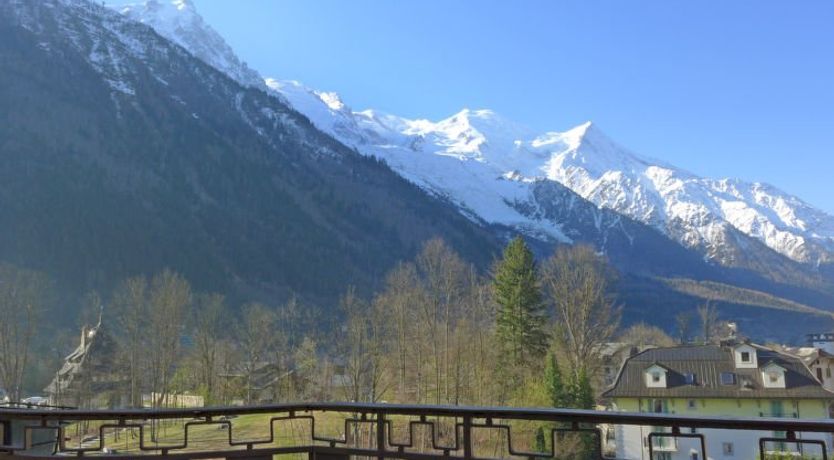 Photo of Le Carlton Apartment 7