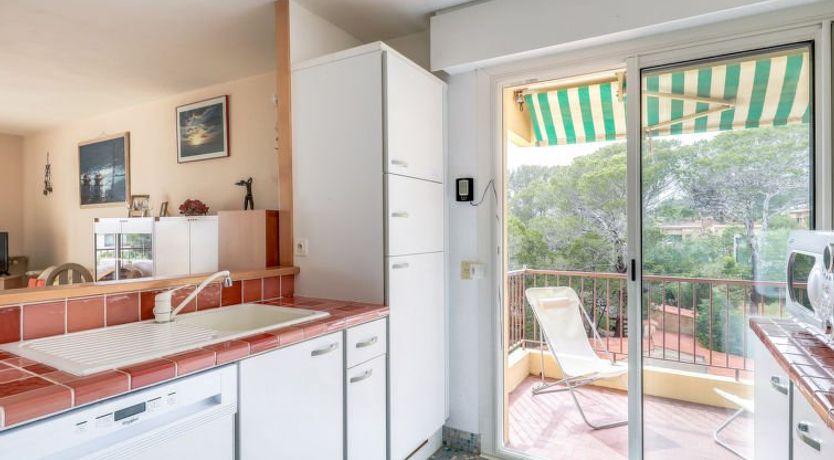 Photo of Boulouris Mimosa