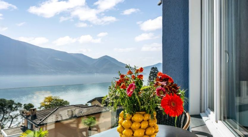 Photo of Double Room Modern Apartment 3