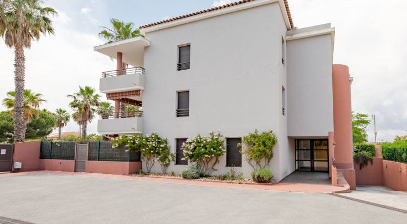 Photo of Santa Monica Apartment 2