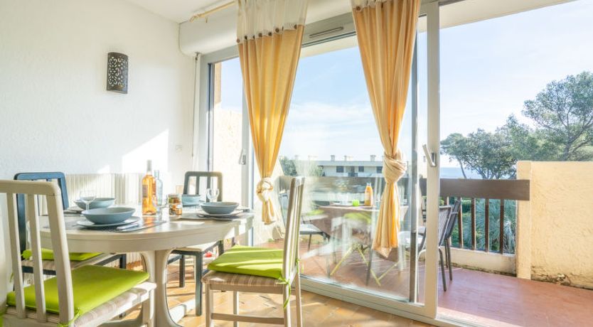 Photo of Les Louvans Apartment 4