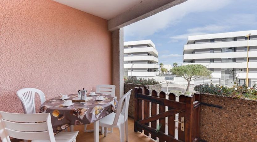 Photo of Le Méditerranée Apartment 2