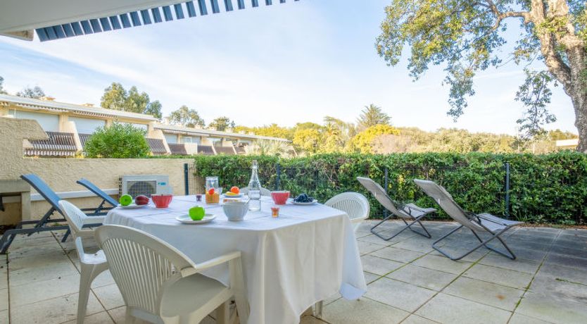 Photo of Les Louvans Apartment 10