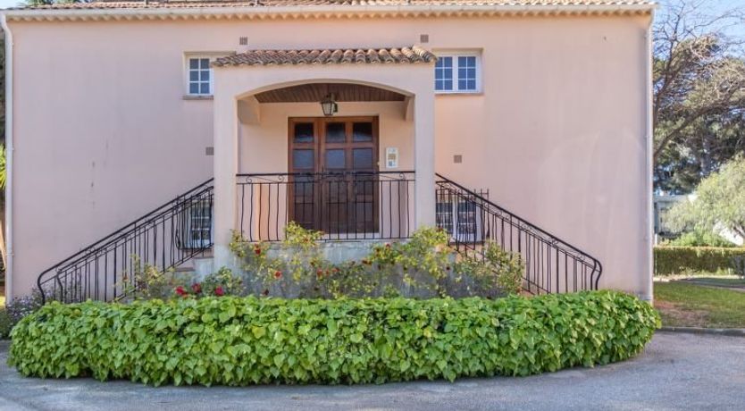 Photo of Beau Rivage