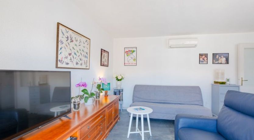 Photo of Royal Marine Apartment 4