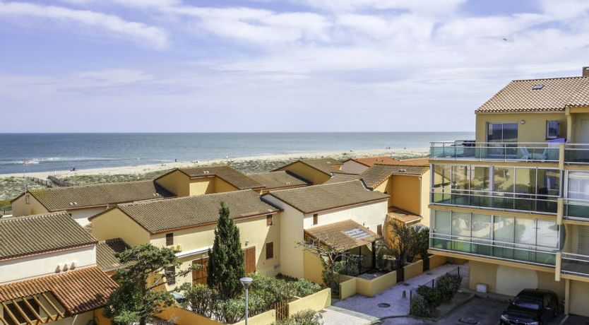 Photo of Les Flots Bleus