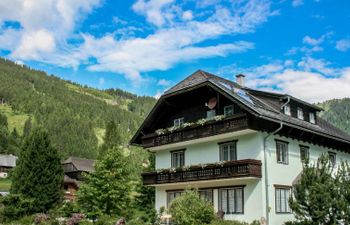 Hochjoch Apartment 2 Holiday Home