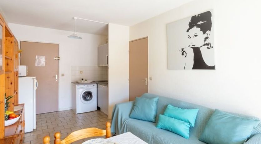 Photo of Saint James Apartment 11