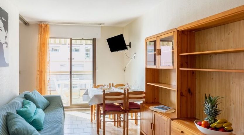 Photo of Saint James Apartment 11