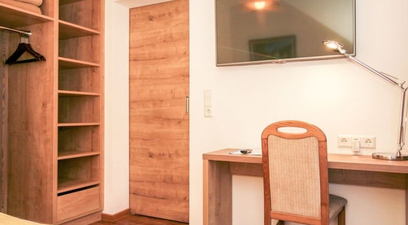 Photo of Almsommer Apartment 4