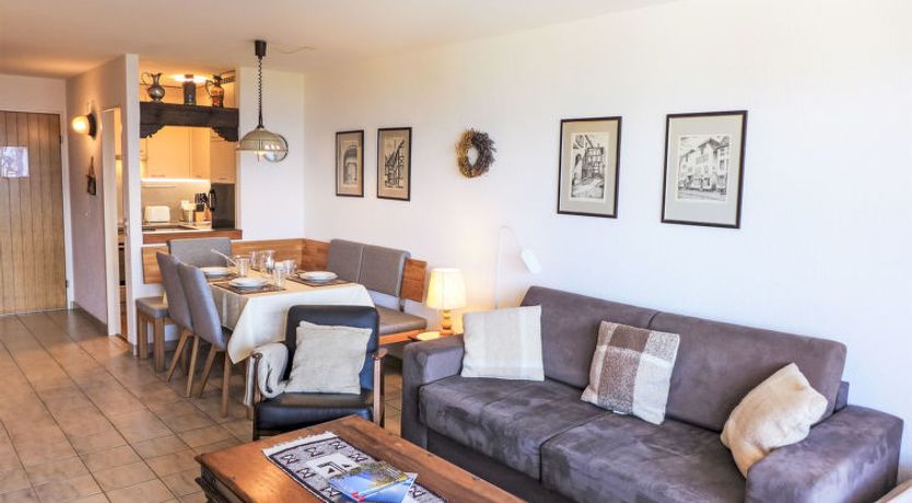 Photo of Jeanne D'Arc Apt. H2-49