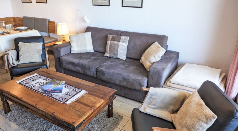 Photo of Jeanne D'Arc Apt. H2-49