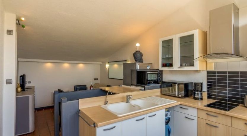 Photo of Les Héliades