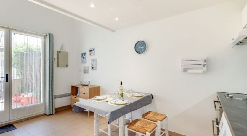 Photo of Les mas Bleus Holiday Home 3