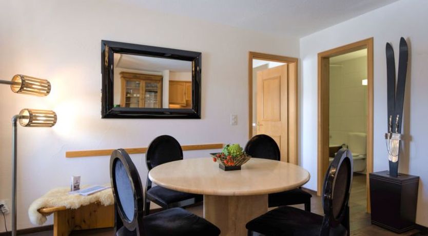 Photo of Chesa Ludains 8