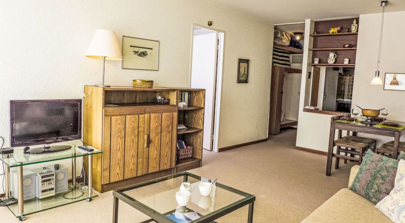 Photo of Jeanne D'Arc Apt. E-38 Apartment 12