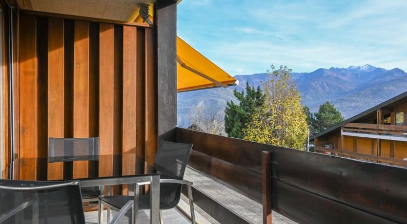 Photo of Orion RS6 Apartment 6