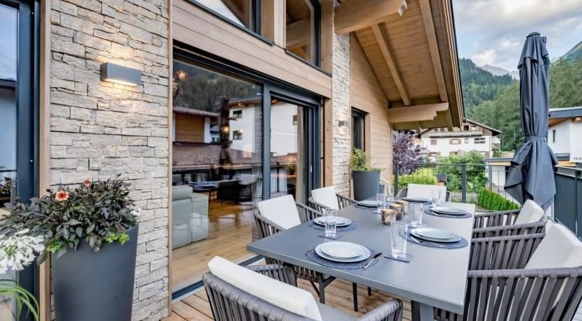 Photo of Penthouse Apartment 2