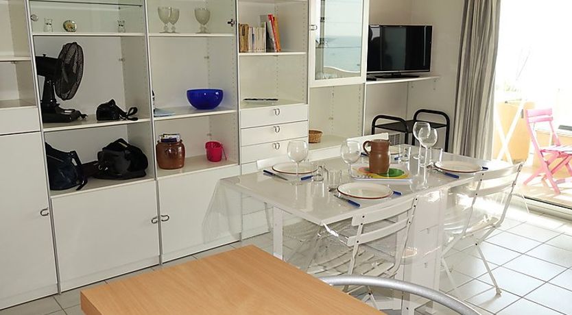 Photo of Artimon Apartment 2