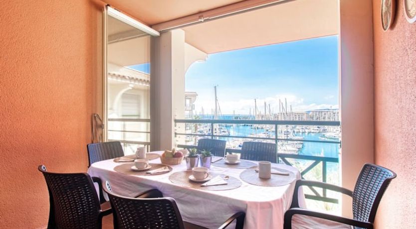 Photo of Bleu Marine Apartment 6