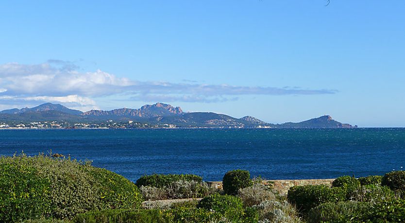 Photo of Les Louvans