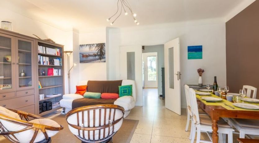 Photo of Le Roumanille