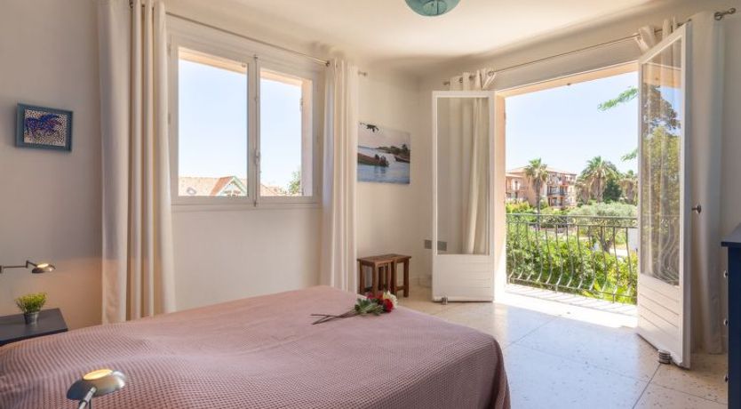 Photo of Le Roumanille