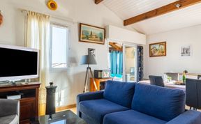 Photo of Le Lagon Bleu Apartment 9