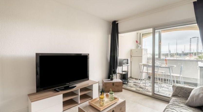 Photo of Les Héliades Apartment 2