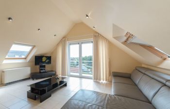 Goldsands II 402 Top floor with parking Holiday Home
