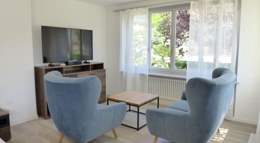 Photo of Henry's 100 Apartment 3