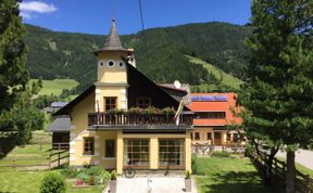 Photo of Ferienwohnung Gurkhof 1 - Nockhaus