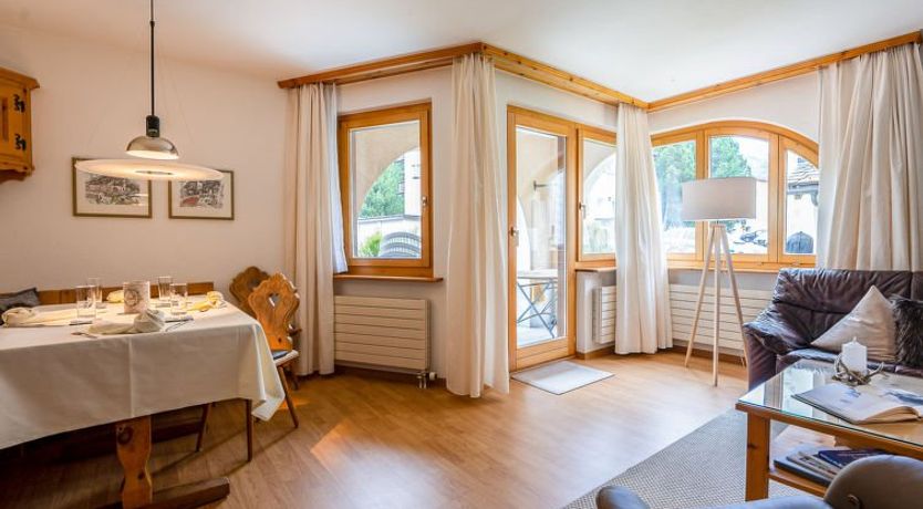 Photo of Chesa Auricula 1.1