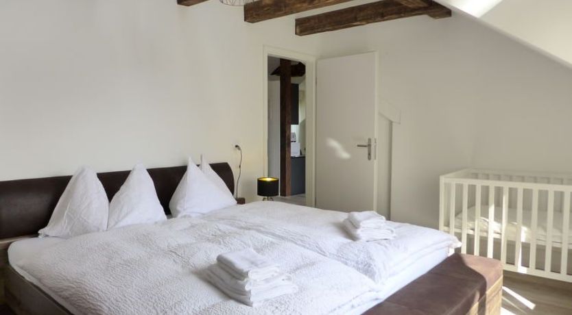 Photo of Henry's 202 Apartment 2