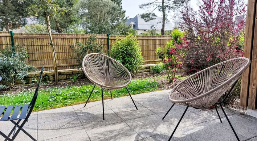 Photo of Hemisphère