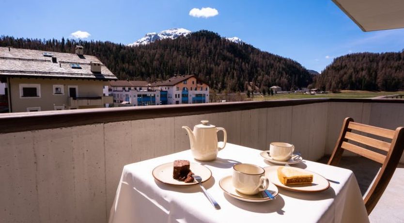 Photo of Chesa Palüdin 8 - Celerina Apartment 2