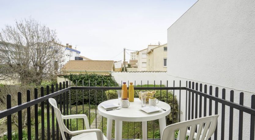 Photo of Les Amandiers Apartment 2