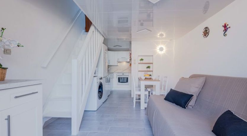 Photo of Santa Barbara Holiday Home 11