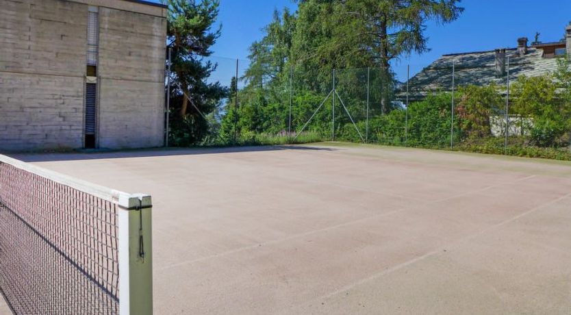 Photo of Jeanne D'Arc Apt. E-36 Apartment 9