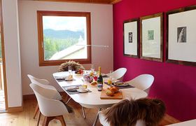 Chesa Vadret 12 Holiday Home