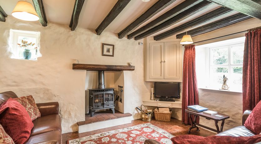 Photo of Hillgate House