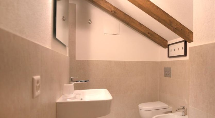 Photo of Chesa Seglias 6