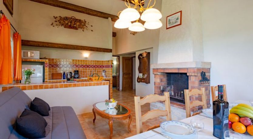 Photo of Bauduen Apartment 4