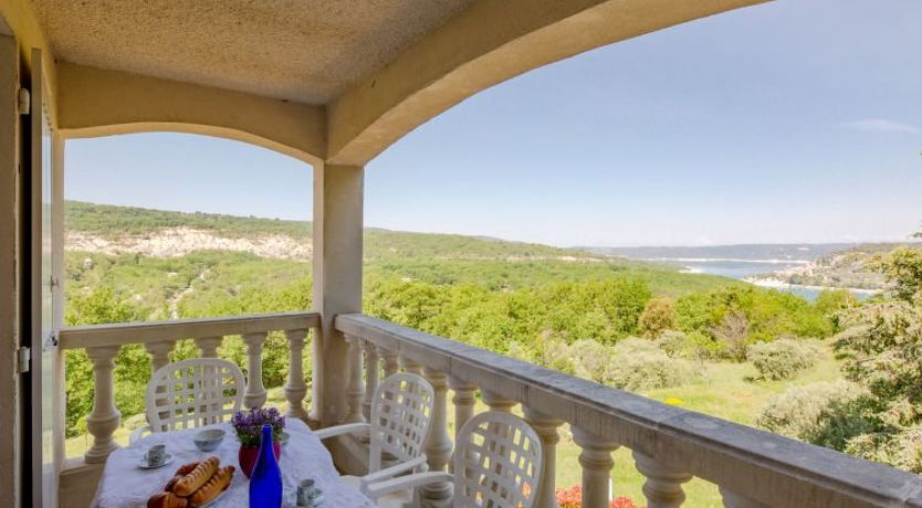 Photo of Bauduen Apartment 4