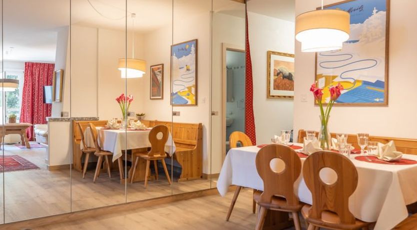 Photo of Chesa Derby 27