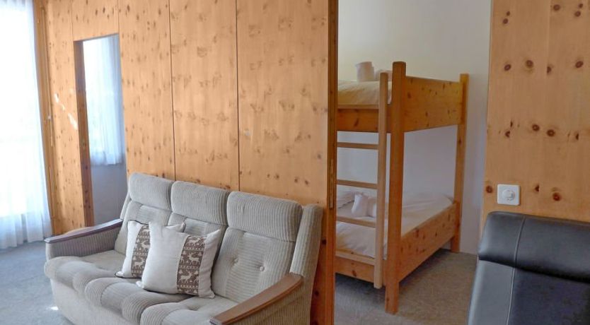 Photo of Chesa Cromer