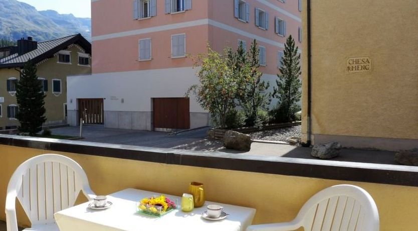 Photo of Chesa Cromer