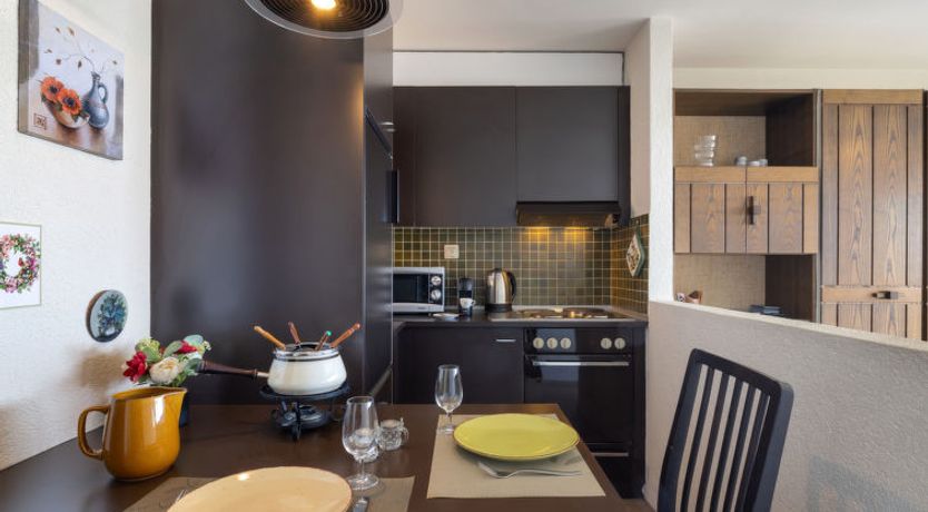 Photo of Jeanne D'Arc Apt. A-8 Apartment 11