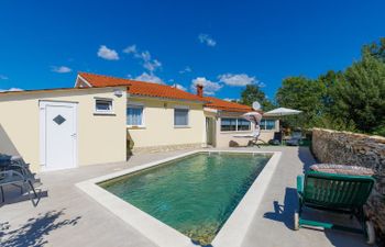 Marija Holiday Home